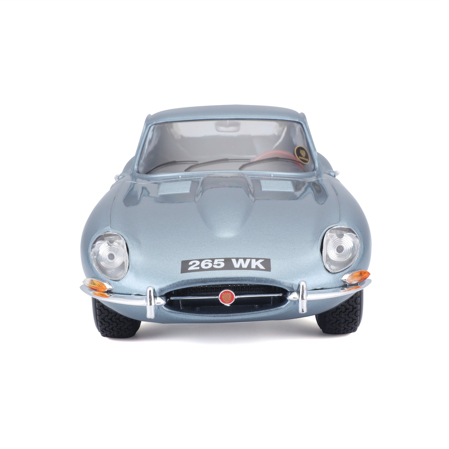 Jaguar E-type Coupe 1:18 metallic light blue