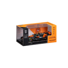 McLaren F1 MCL39 2025 #4 Lando Norris – Scala 1:43 con basetta e teca espositiva