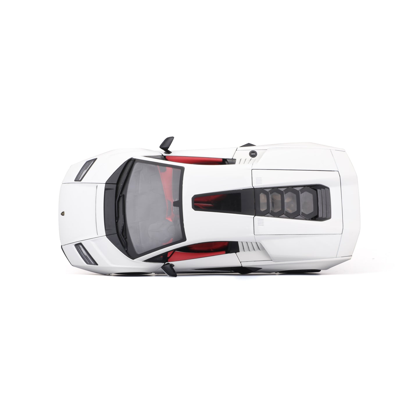 Lamborghini Countach LPI 800-4 White – 1:18 Diecast Model